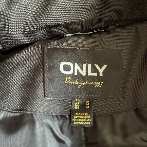 ONLY Winter Parka - Picture 2 of 6